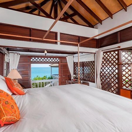 Baan Khunying - Secluded Phuket Beachfront Villa Rawai Exterior photo